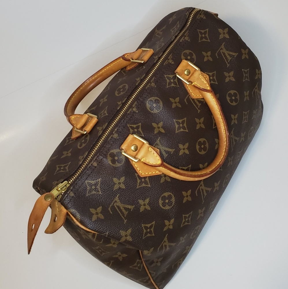 āSOLDāLouis Vuitton SPEEDY 30 Monogram - Picture 4 of 8